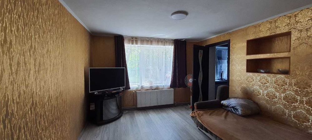 Продам будинок м. Зміїв біля річки!