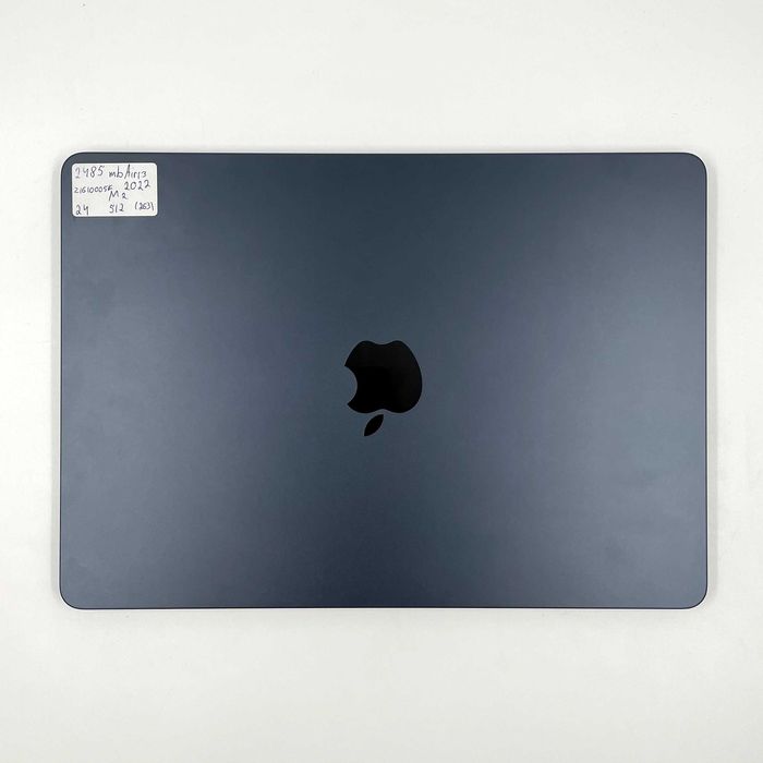 950$ MacBook Air 13" 2022 Z160005F M2 / 24 GB / 512gb SSD