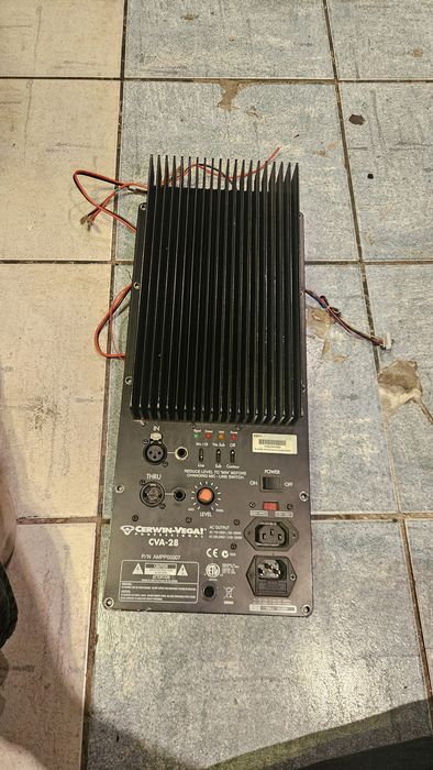 Cerwin-Vega! Professional CVA-28