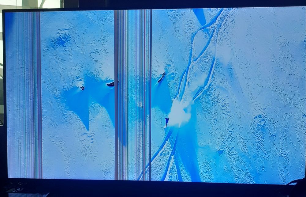 Телевізор Panasonic TX-55C320E на запчастини чи ремонт