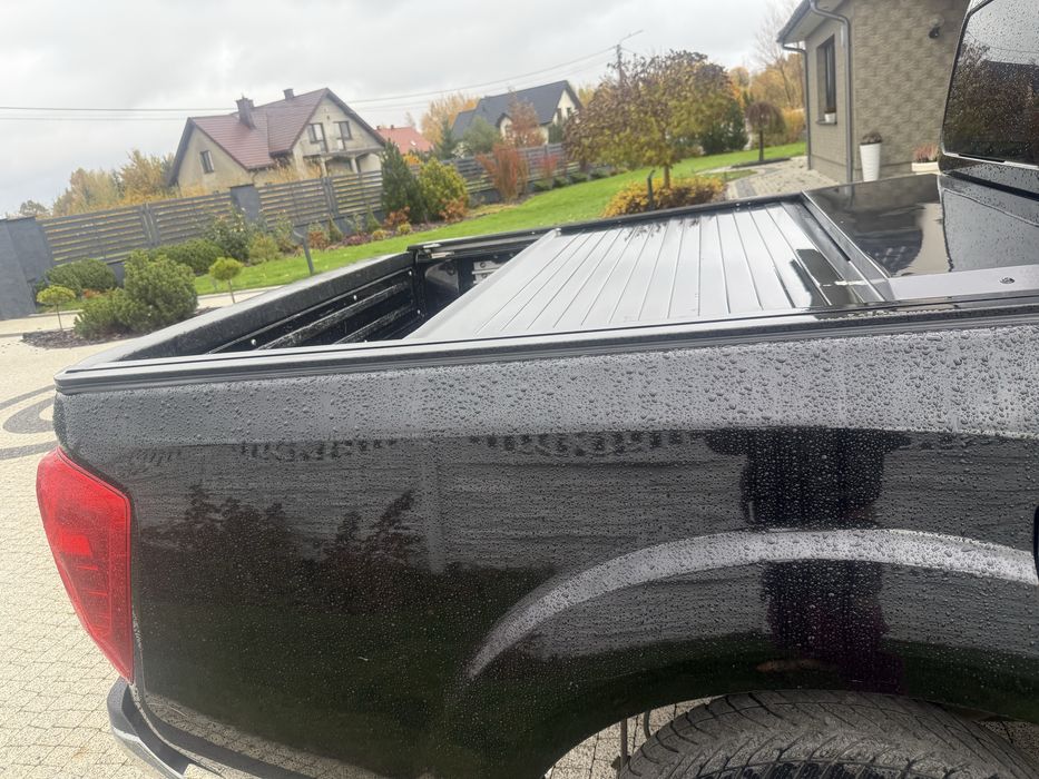 Nissan NP 300 Navara pickup