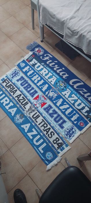 6  Bufandas ,scarpi, encharps da Furia azul Belenenses