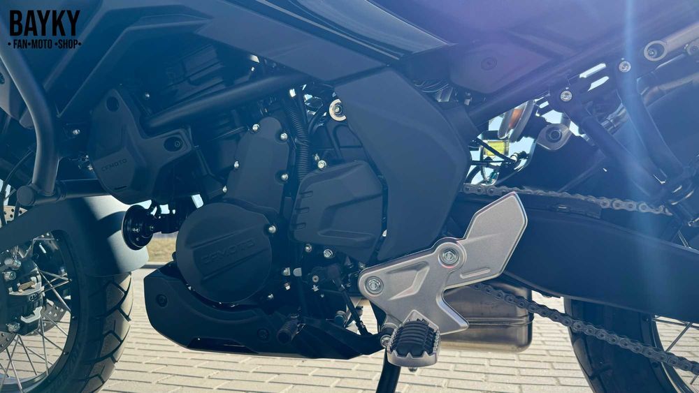 Мотоцикл CFMOTO 700MT  2026р