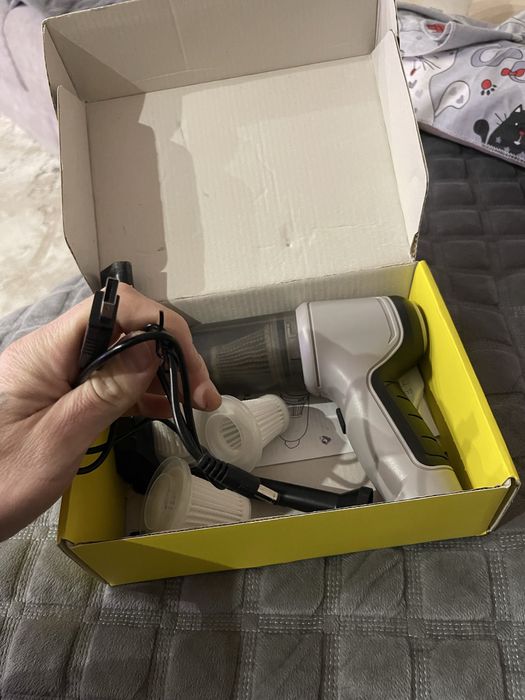 Пилосос автомобільний акумуляторний