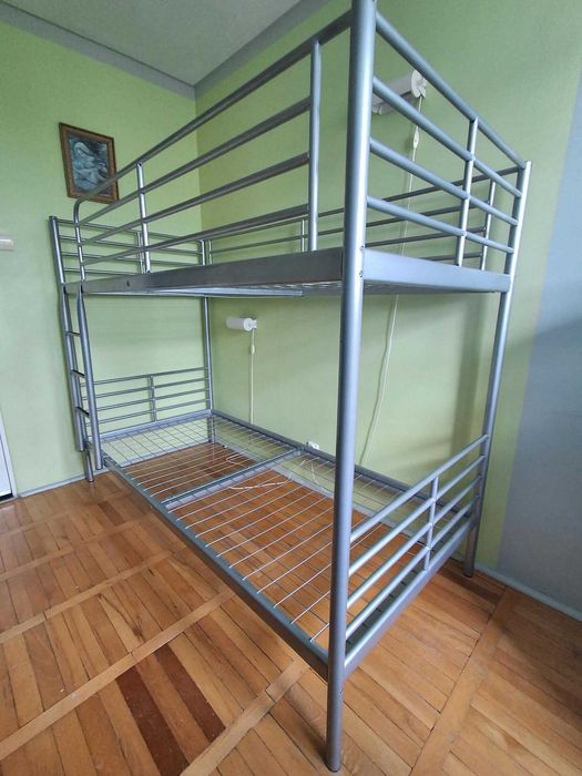 Metalowa półka ścienna Kirp IKEA