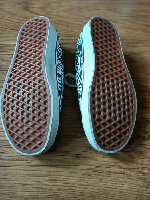 Buty damskie nowe tenisówki