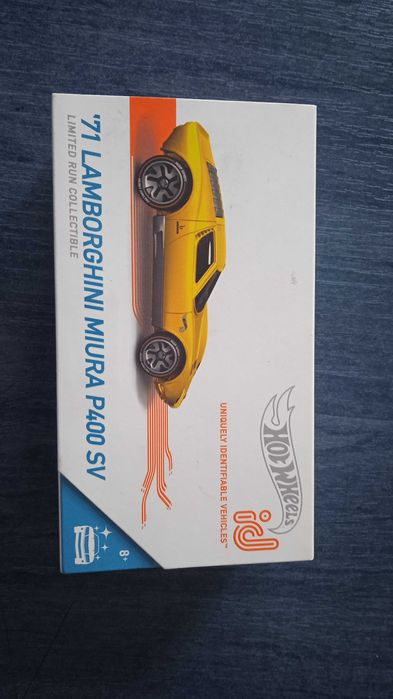 Matchbox  Hot wheels  різні