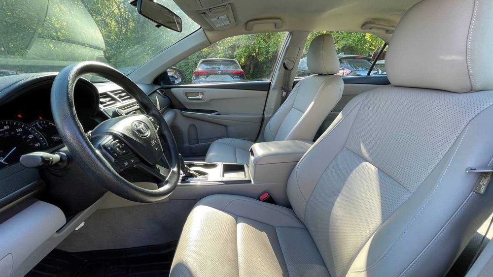 Toyota Camry 2016 2,5 кожа