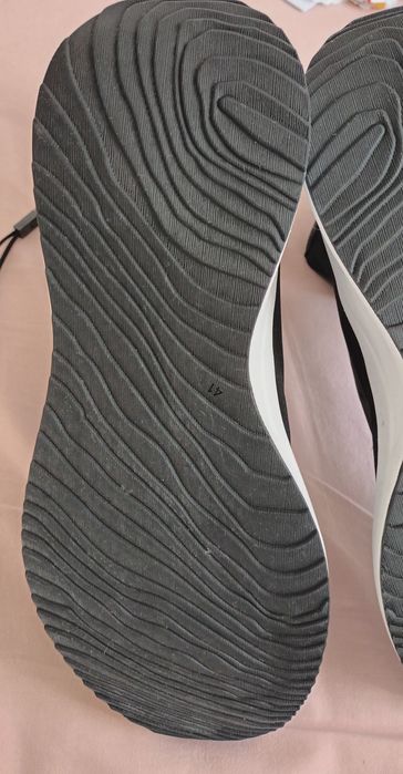 Ténis de corrida 41- NOVOS