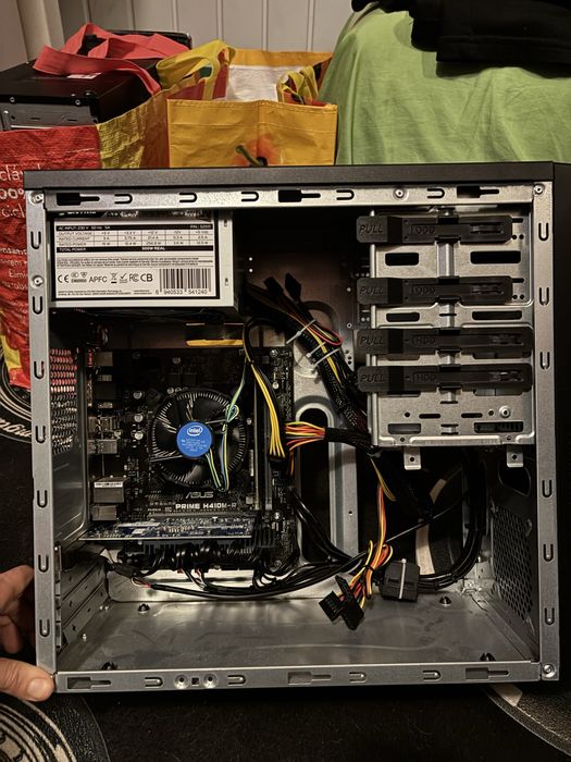 Torre gamer para peças ou inteira