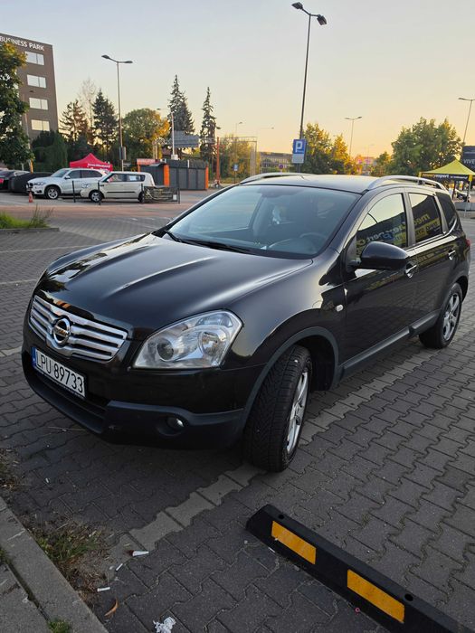 Nissan Qashqai+2