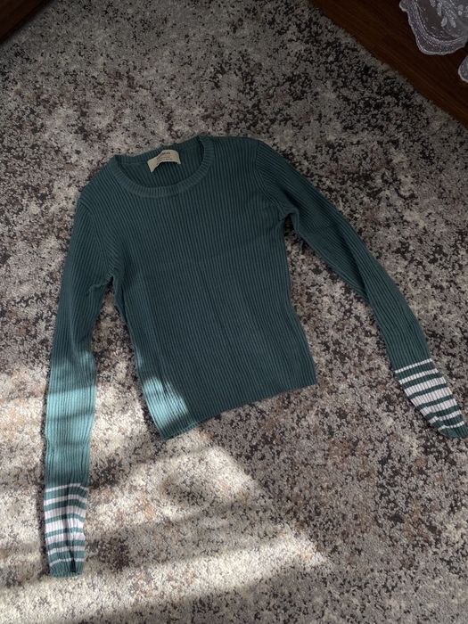 Зелений / бірюзовий лонгслів в рубчик Pull&Bear зі смугастими манжетами