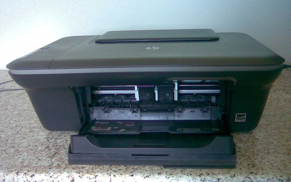 Impressora multifunções HP Deskjet 1050
