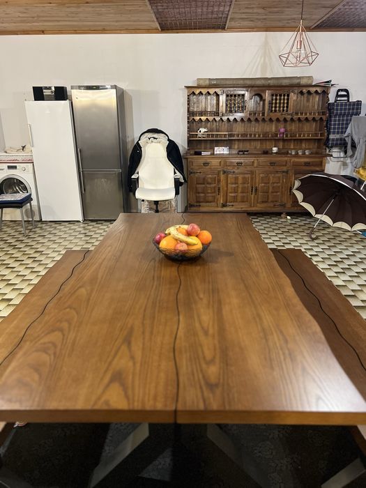 Mesa de Jantar de madeira