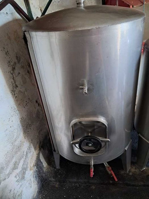 Cuba inox 500 L. em bom estado