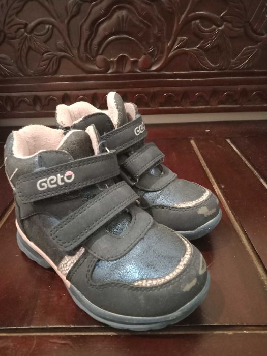 Ciepłe buty skórzane Geto rzepy