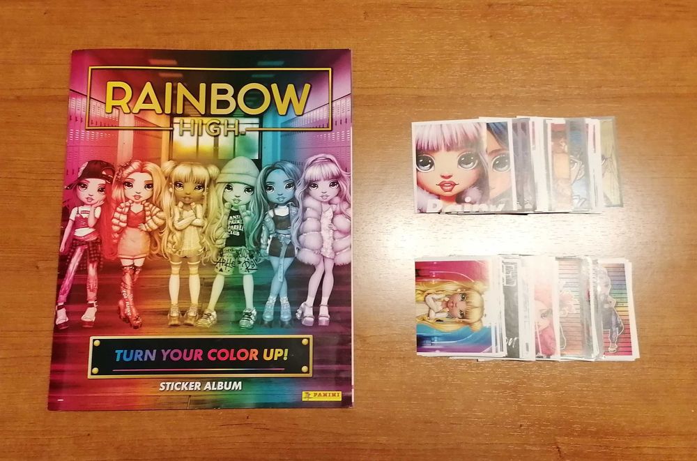 Cromos da colecção Rainbow High (para venda)