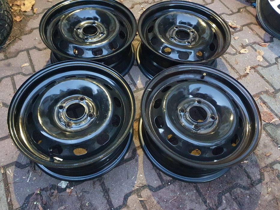 Oryginalne Felgi Stalowe 15" Ford Fiesta MK8 4x108 ET45+ Czujniki