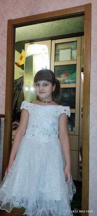 Детское нарядное платье