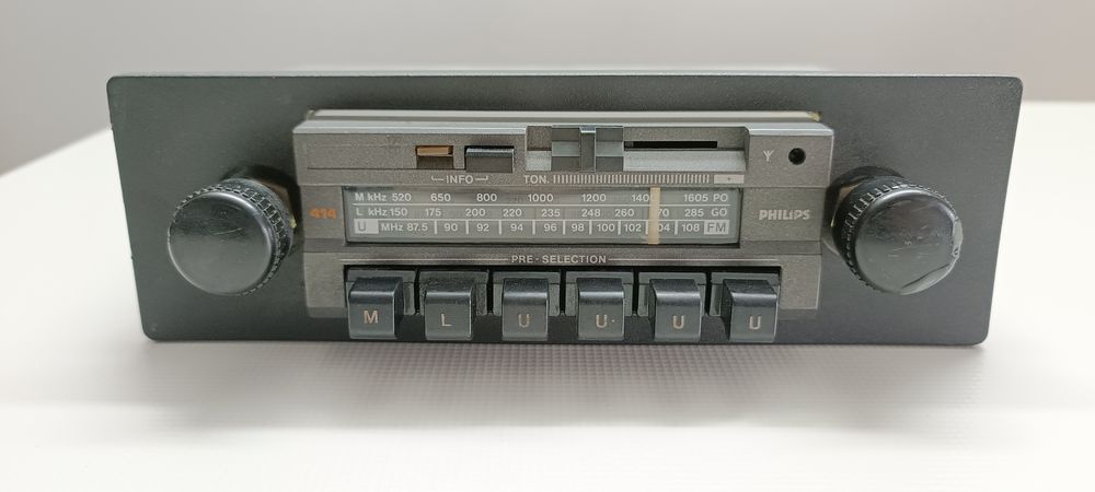 Stare radio samochodowe Philips 414 stan bdb 126p Polonez