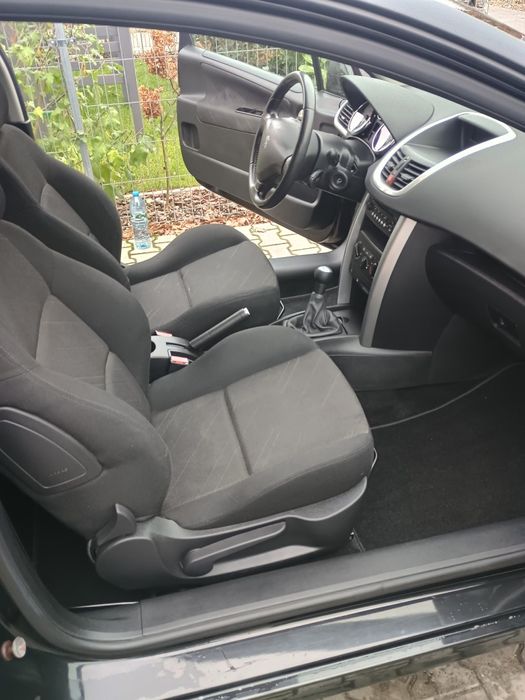 Peugeot 207 1.6 HDI 130km 295NM