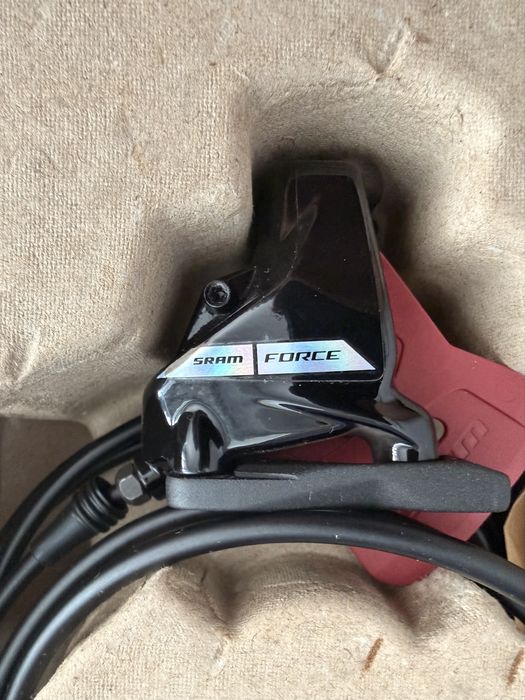 Klamkomanetka z hamulcem SRAM Force AXS HRD D2
