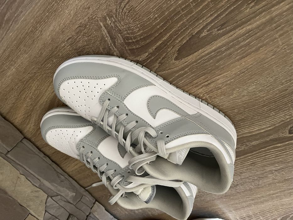 Кроссовки nike размер 40, стелька  26 см  оригинал