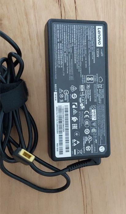 Zasilacz Lenovo 135 w