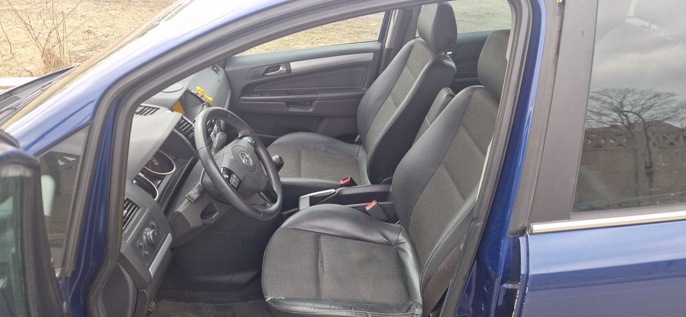 Opel Zafira 1.8 Benzyna + Gaz