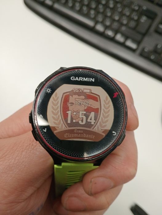 Relógio Garmin 235
