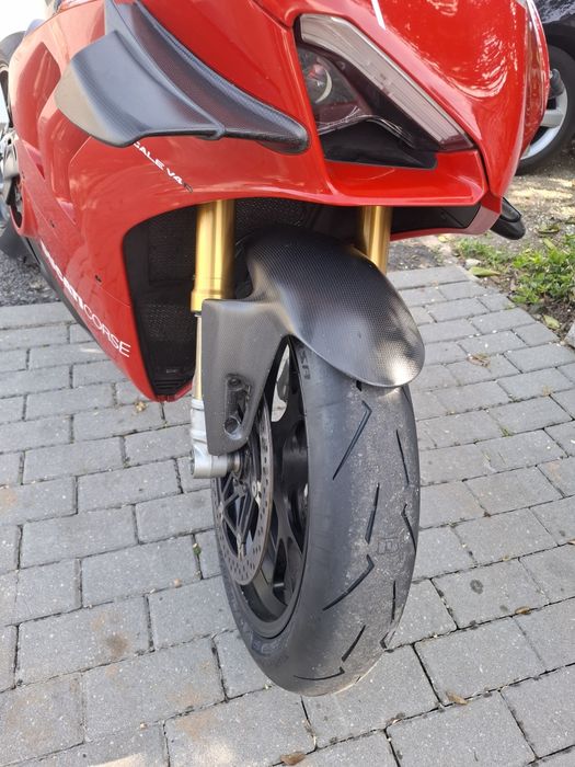 Ducati Panigale V4 R