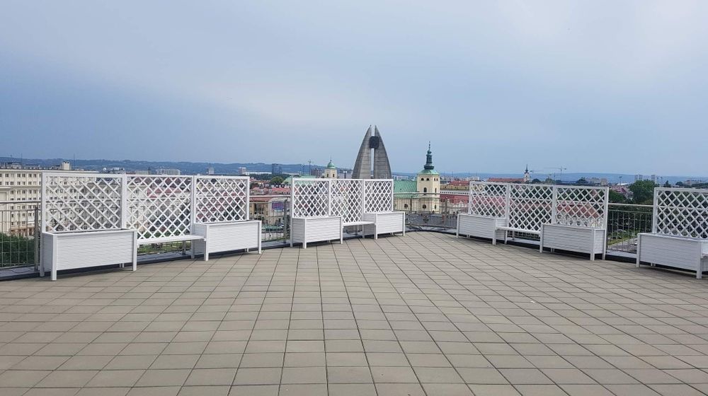 Donice drewniane itp.