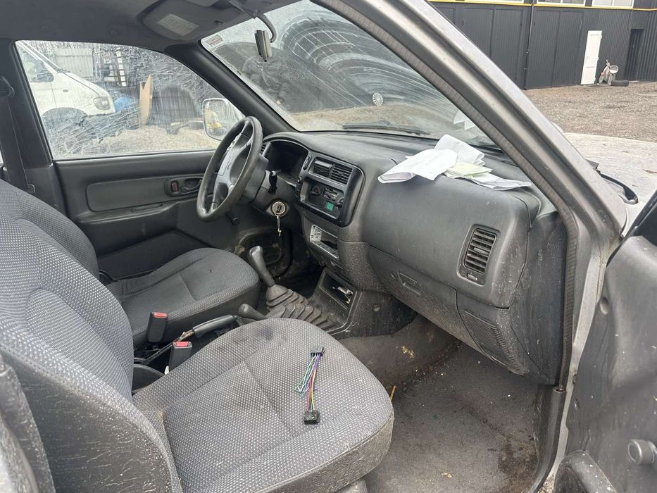 Ручка замок моторчик митсубиши митсубиси л200 MITSUBISHI L200