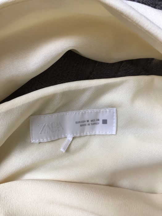 Красива сукня Zara