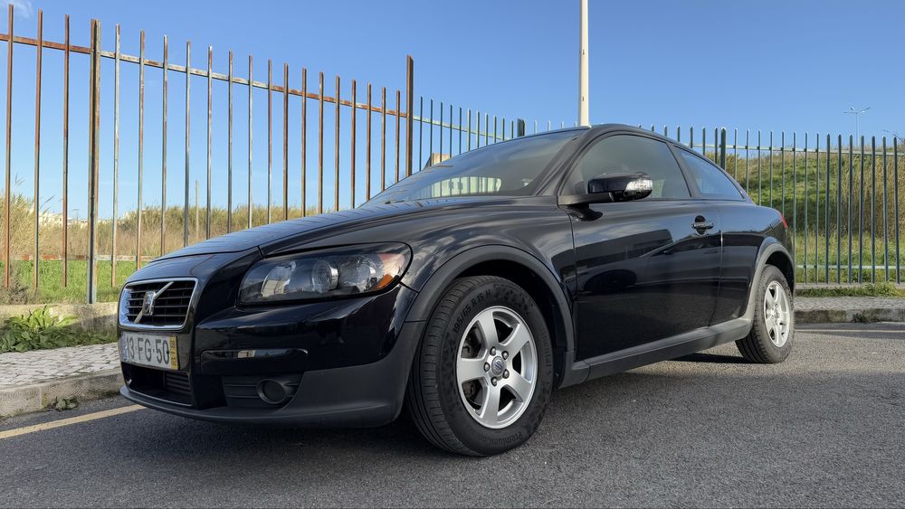 Volvo C30 2008 – 221.000 km – Excelente Estado
