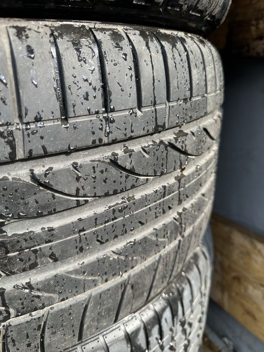 Bridgestone dueler h/p 305 40 r20