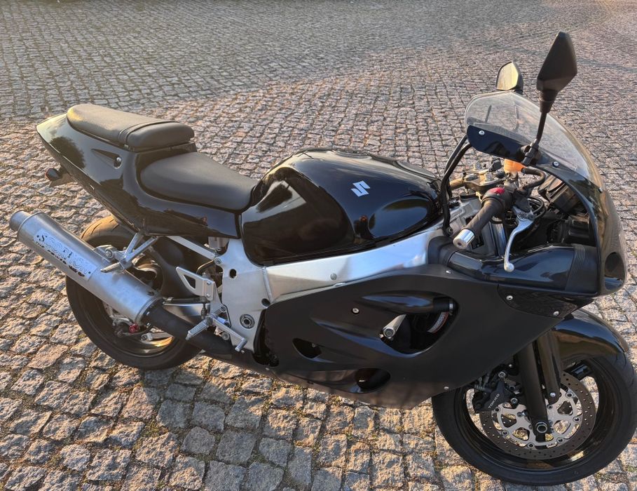 Suzuki GSXR 600 SRAD 1997