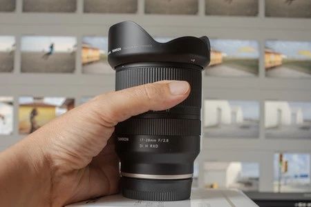 Tamron 17-28mm f2.8 + hoya Cpl Slim