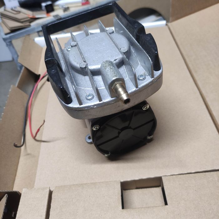 Compressor de aquário 150Lt/m 12v bomba de ar eletromagnética