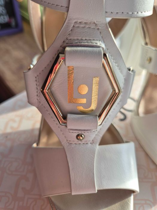 Sandálias Brancas Pele Liu Jo Novas Tam.36