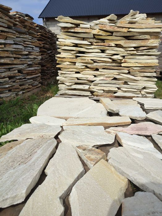 Kamień naturalny biały kremowy waniliowy