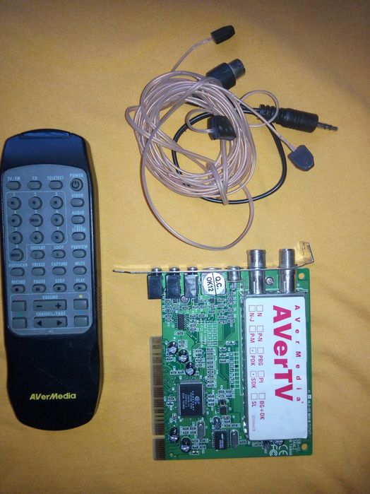 TV-тюнер внутернний AVerTV Studio 203 (M168-U)