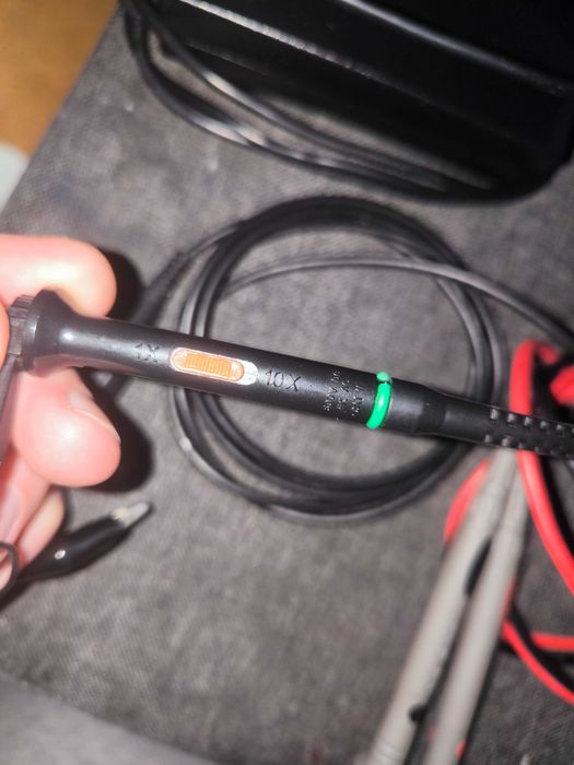 Осцилограф Hantek 1202e 200Mhz