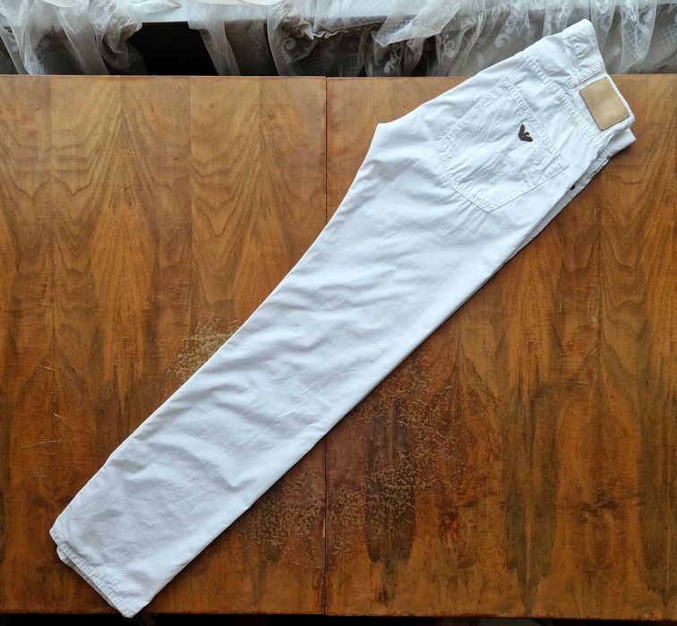 Джинсы (Armani Jeans) размр. W32-L34. Made in Italy !