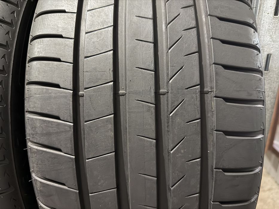 285/40 r 21 Bridgestone 4шт.