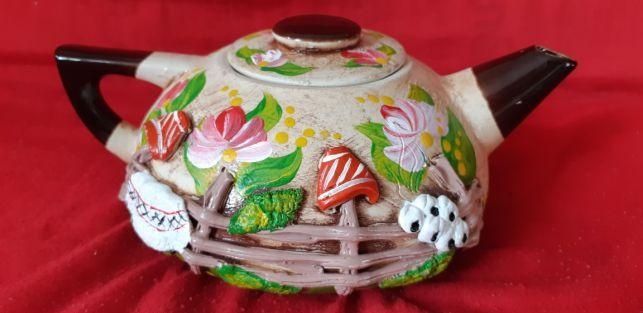 Тарелки,Чайник заварник,чугун исинские,Helfer, Стаканы Ikea Pokal