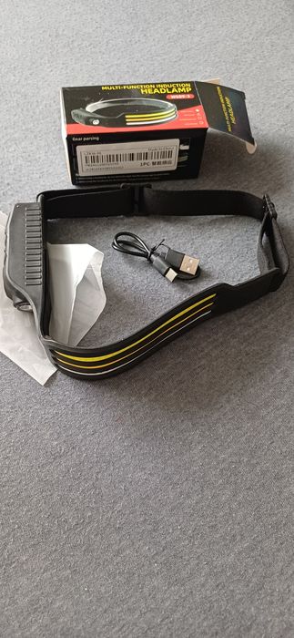 Latarka czolowa  LED, 3 paski, czujnik ruchu, nowa