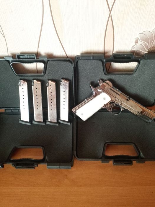 Спортивні товари