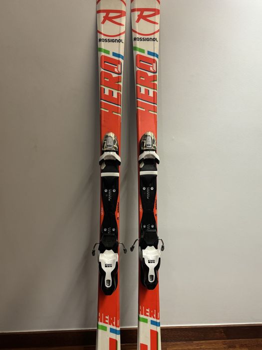 Narty Rossignol Hero 150