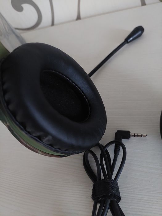 Игровая стереогарнитура 4gamers PRO 4-70 PS4/PS5